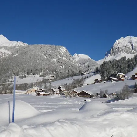 Le Triolet 2 Chatel- Chapelle *